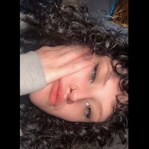 Meet your Posher, Kyiah